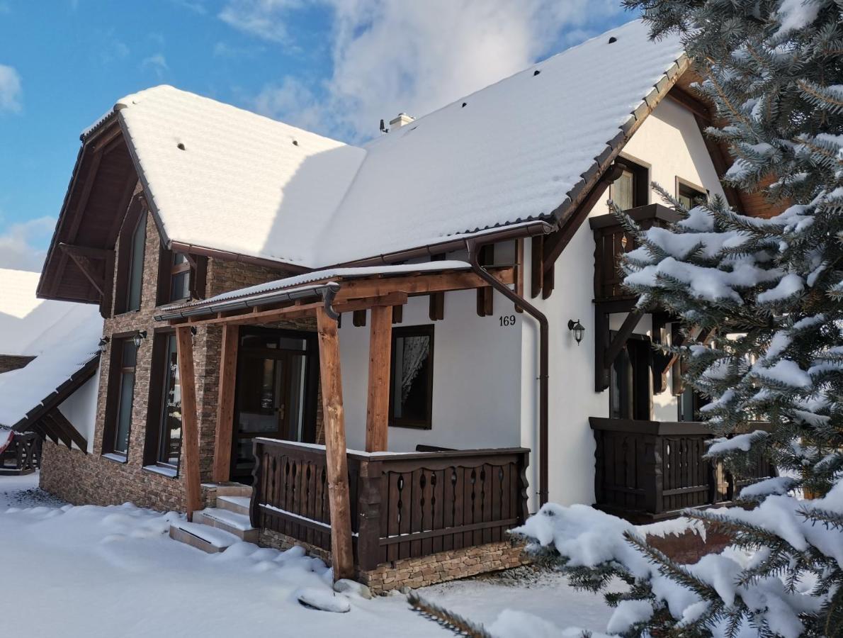 Apartmánový dom Vila Maroš Pavčina Lehota Exterior foto