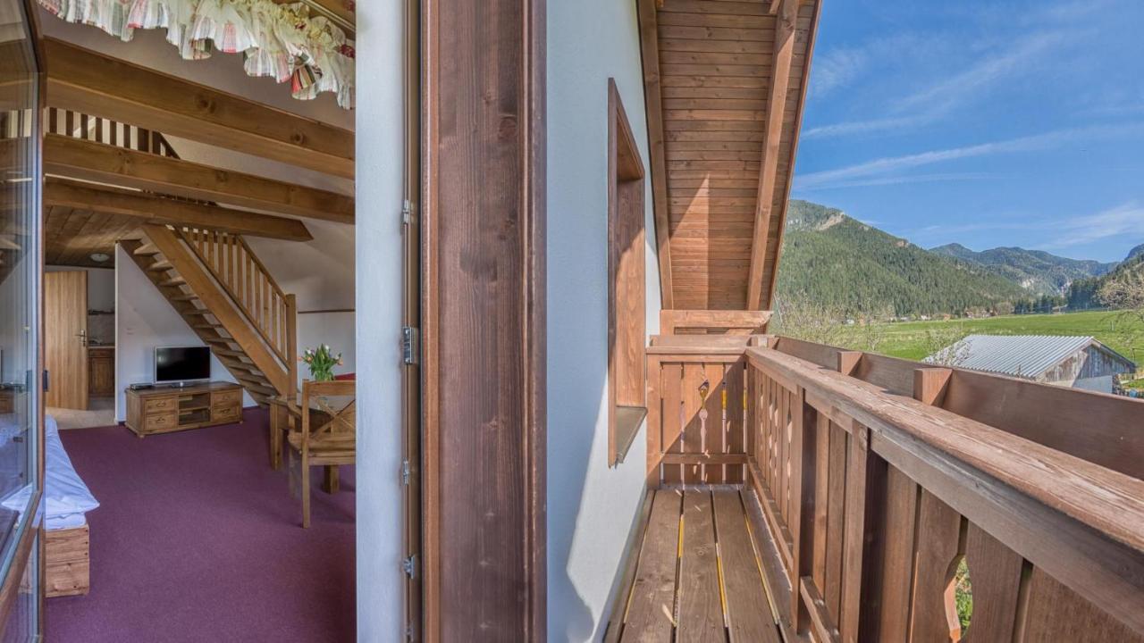 Apartmánový dom Vila Maroš Pavčina Lehota Exterior foto